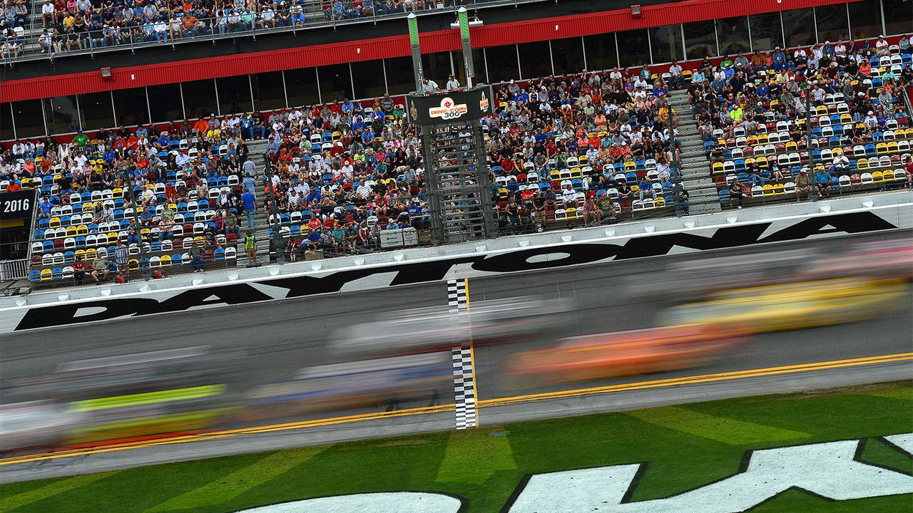 What makes the Daytona 500 so difficult to win?